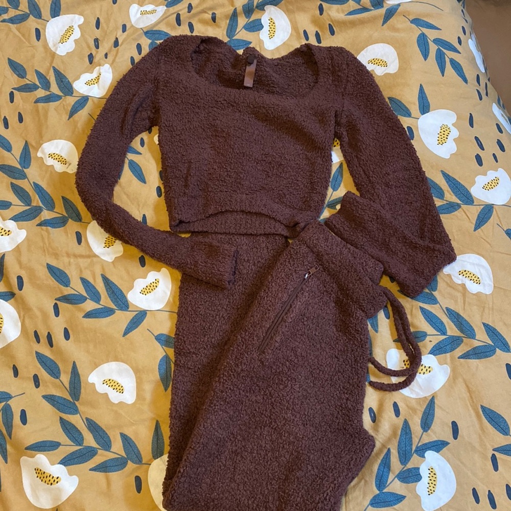 Skims fleece set